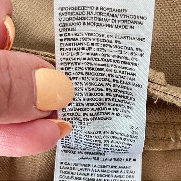 ❌SOLD❌ BANANA Republic SLIM REFINED STRETCH CARGO PANT Cream High waist Tapered - Picture 13 of 16